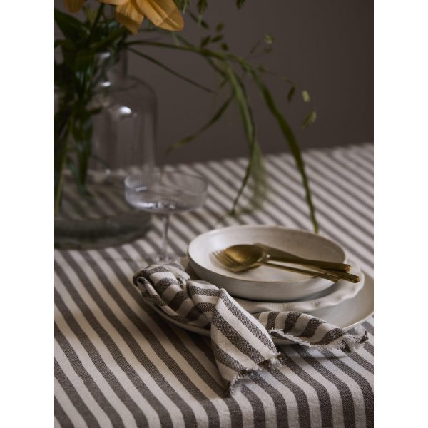 Gaby Serviette 45 x 45 cm - Dunkles Nougat