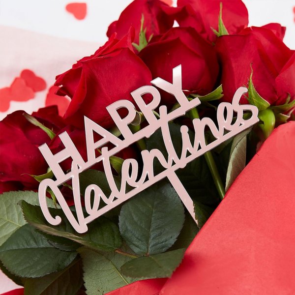 Blumenstraudekoration - Frohe Valentinsgre