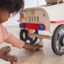 Spielzeugauto - Der Traum eines Mechanikers Spielzeugauto - Der Traum eines Mechanikers