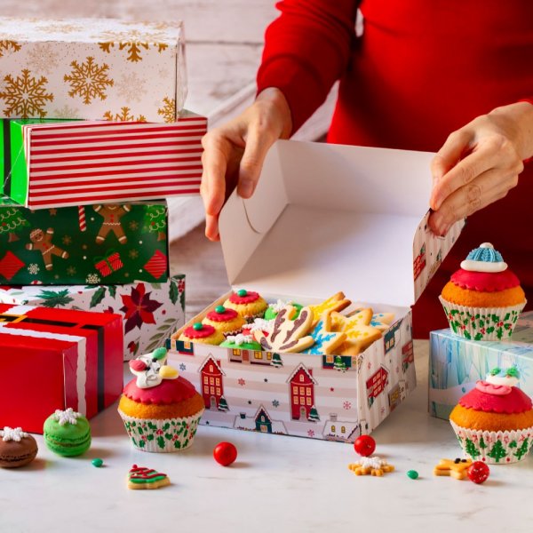 Schachtel für Kuchen/Cupcakes - Weihnachten Schachtel für Kuchen/Cupcakes - Weihnachten