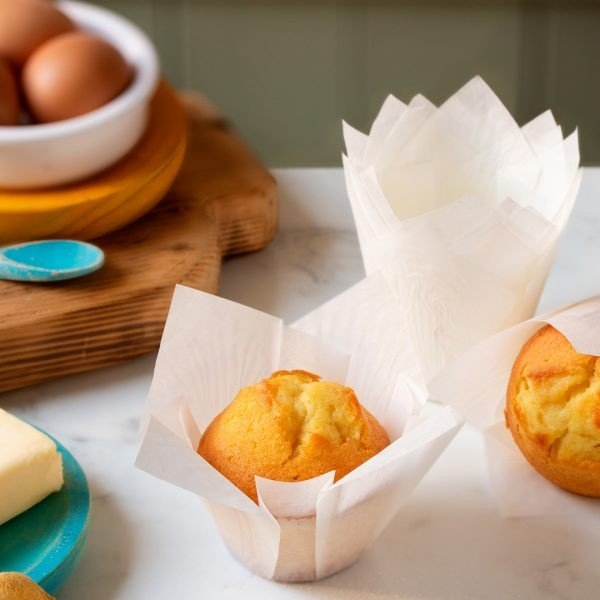 Muffinformen - Tulpenform - Weiß - Großpackung - Decora - 400 Stück Muffinformen - Tulpenform - Weiß - Großpackung - Decora - 400 Stück