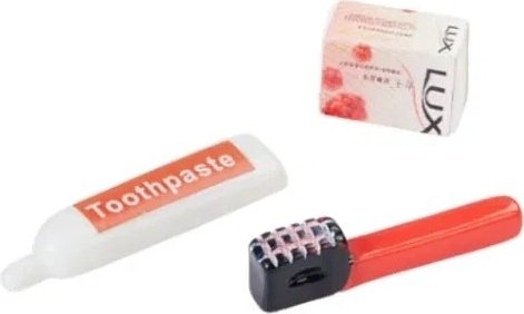 Miniartikel - Seife, Zahnbürste und Zahnpasta Miniartikel - Seife, Zahnbürste und Zahnpasta
