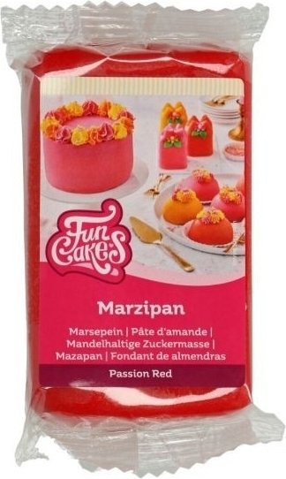 Marzipan - Passion Red - Funcakes Marzipan - Passion Red - Funcakes