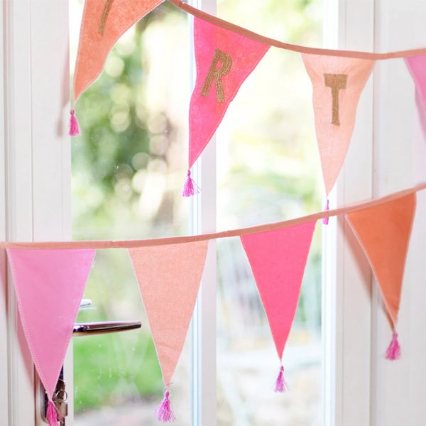 Wimpel - Wir lieben Pink - Quasten Wimpel - Wir lieben Pink - Quasten