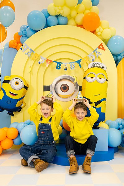 Alles Gute zum Geburtstag, Minions! Alles Gute zum Geburtstag, Minions!